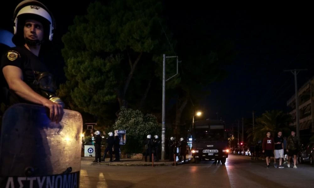Το σχέδιο της Αστυνομίας για τα υπαίθρια πάρτι - Ποια είναι τα πρόστιμα